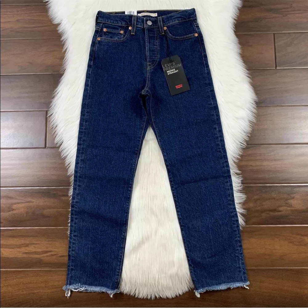 Levi's Size 24 x 26 Below The Belt Wedgie Straight Denim Jeans